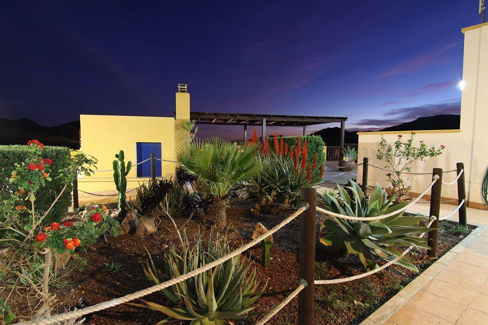 Hospederia Rural Los Palmitos เอล ปอโซ เด ลอส ไฟรเลส ภายนอก รูปภาพ